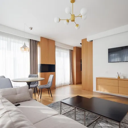 Lägenhet Penthouse By Park Cluj-Napoca